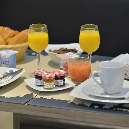 Hotel Du Chemin 3*