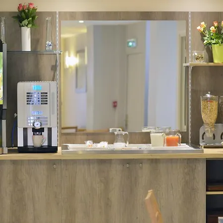 Hotel Du Chemin 3*