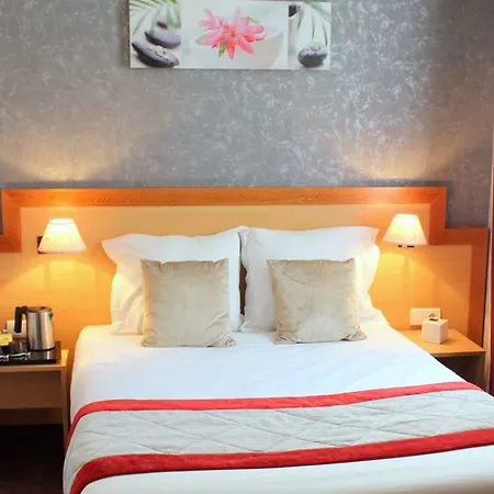 Du Chemin 3* Paříž