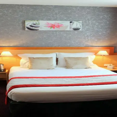 Hotel Du Chemin 3*