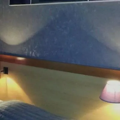 Hotel Du Chemin Paris