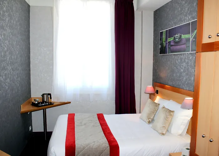 Du Chemin 3* Paris
