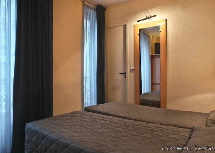 Du Chemin Hotell 3*